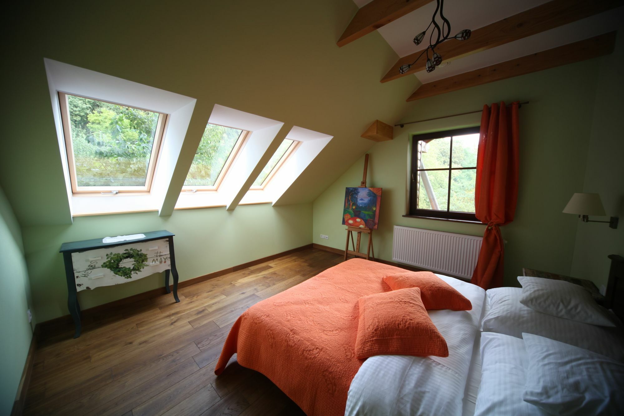 Ekosamotnia Guest house