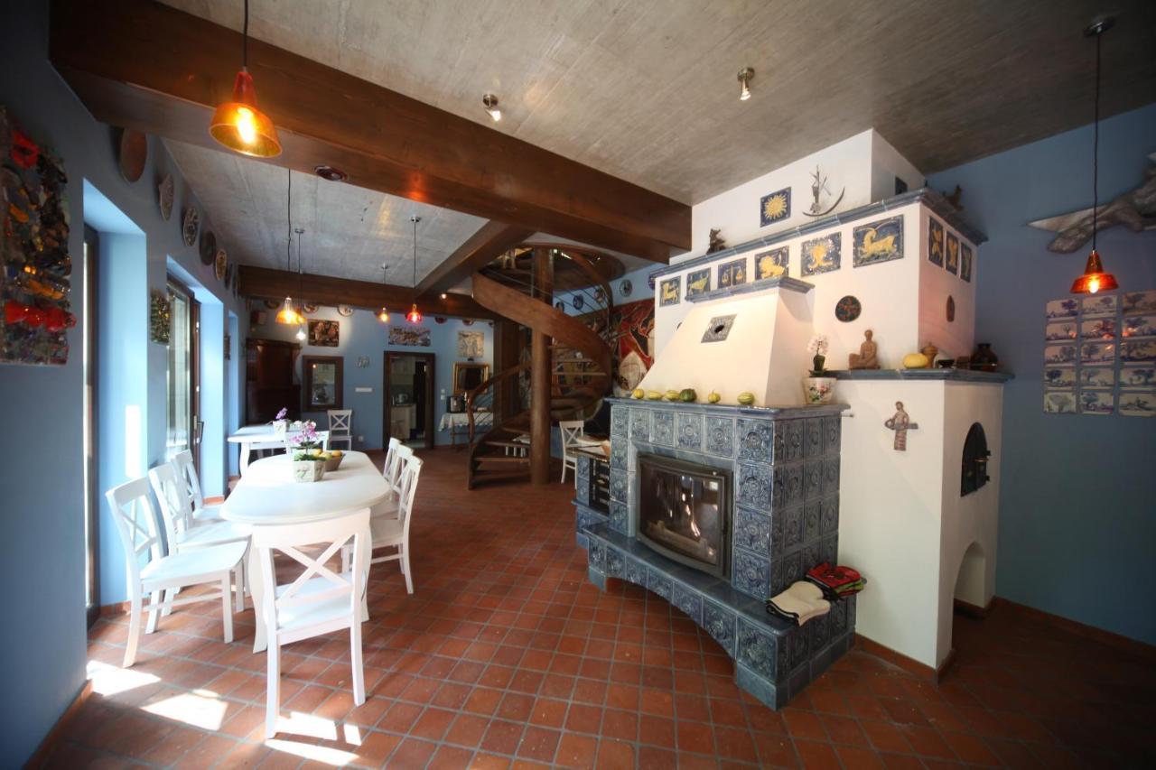 Ekosamotnia Guest house 4*