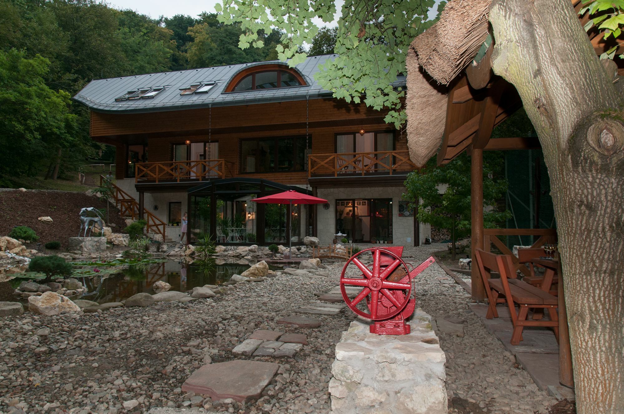 Ekosamotnia Gasthof Krakau